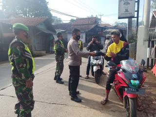 Cegah Covid-19, Polresta Bandung Polda Jabar Bersama TNI dan Satpol PP Laksanakan Ops Yustisi